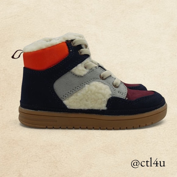 GAP Other - Gap Baby Sherpa Color Block High Top Sneakers Size 8